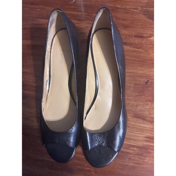 Nine West Black Leather Wedge Peep Toe Shoes – Size 10M - Picture 3 of 3